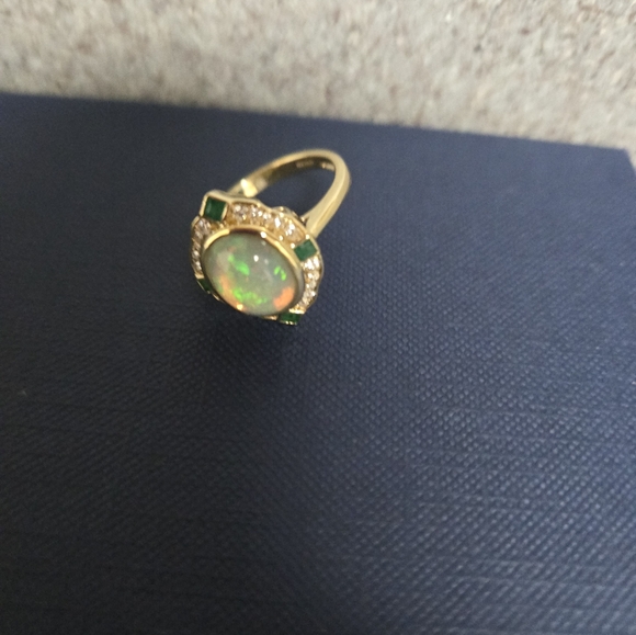 Opal,Emerald, 1/5 ct. tw. Diamond Ring in 10K Ring - Picture 15 of 16